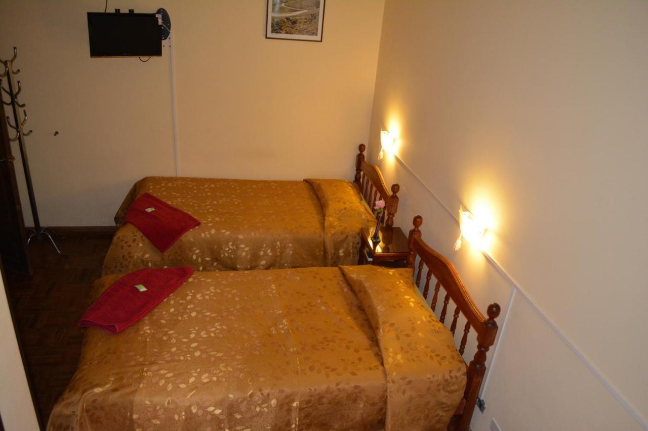 Julia Plaza Hotel Uyuni Bilik gambar
